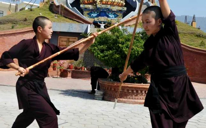 Redeschiderea spectaculoasă a mănăstirii din Nepal: Călugărițele kung fu sfidează tradiția