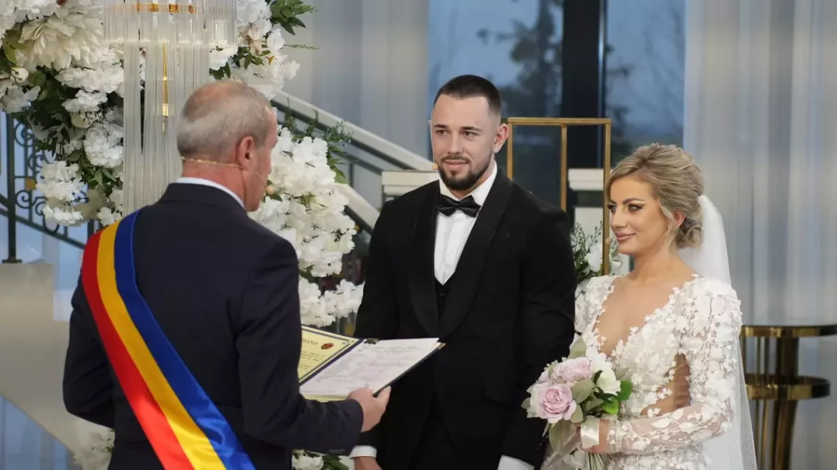 Laura și Mihai au câștigat marele premiu de 40.000 euro, sezonul 10 al emisiunii „Mireasa”. Dezvăluiri fără (…)