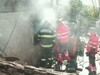 Descoperire șocantă într-o casă distrusă într-un incendiu, în Cluj. Vecinii au fost alertați de strigătele copiilor