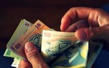 Cum le putem da copiilor bani fără să ne impoziteze ANAF cu 70%. Sfaturi de la specialiști