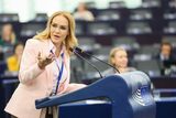 Gabriela Firea: Pare ireal, dar, în 2025, încă vorbim despre protecţia DREPTURILOR femeilor