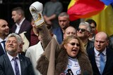 Şoşoacă spune că i-ar fi cerut lui Trump să nu recunoască alegerile din România, într-o scrisoare. „Au fost deja (…)