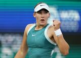 Mirra Andreeva, a 10-a victorie consecutivă! Rusoaica a trecut de Elina Svitolina în două seturi » Cealaltă (…)