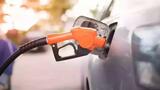 Care sunt preţurile la carburanţi astăzi, 7 martie 2025. Au scăzut cu 6 bani pe litru