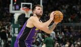 LA Lakers – Phoenix 107-96! Fără LeBron James, Lakers a încheiat seria de patru înfrângeri