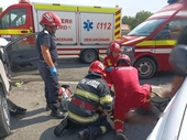Accident rutier în localitatea Ion Roată. O persoană a decedat, iar alta a fost preluată cu elicopterul SMURD.