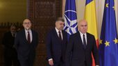 De la Senat, în toată țara. Reorganizarea sistemului public bate la ușă. Cum a ajuns statul cu 125.000 de angajați (…)